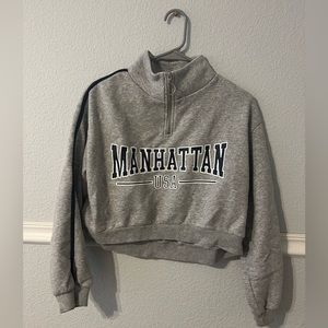 H&M quarter zip cropped jacket. Size small.